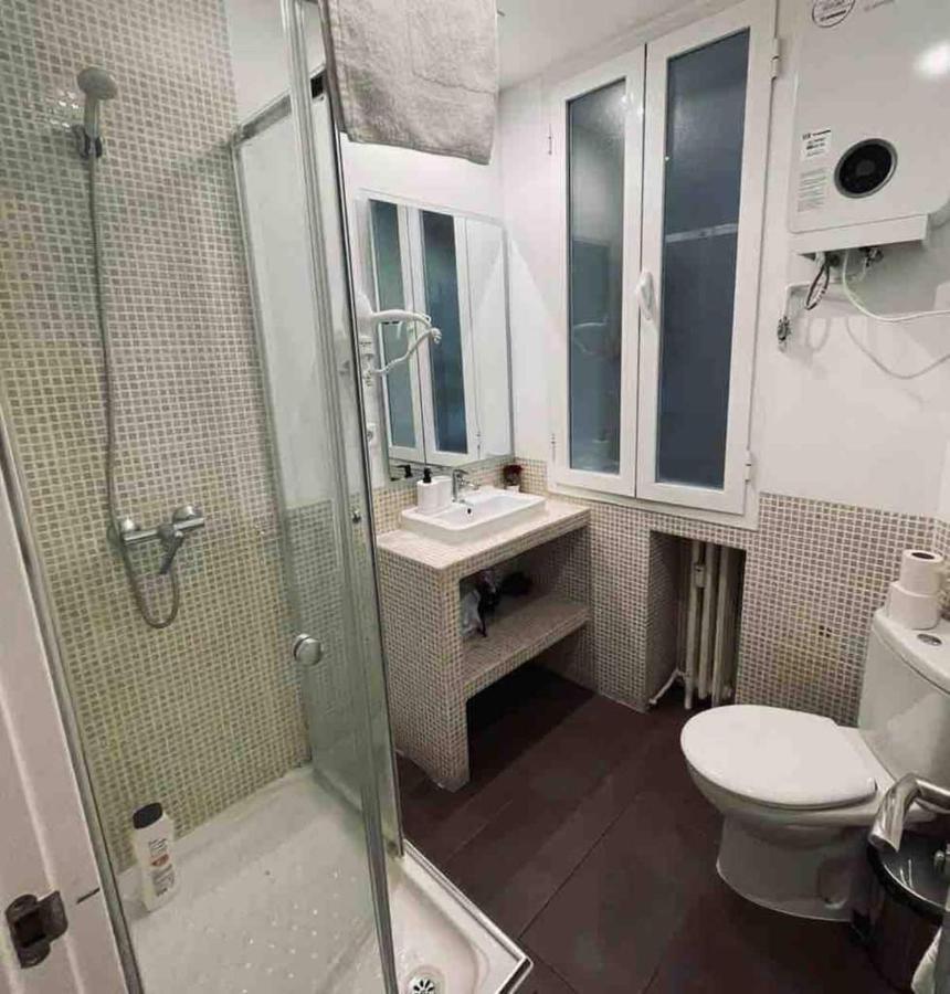 Excelente Piso De 3 Habitaciones En La Latina Madrid Exteriör bild